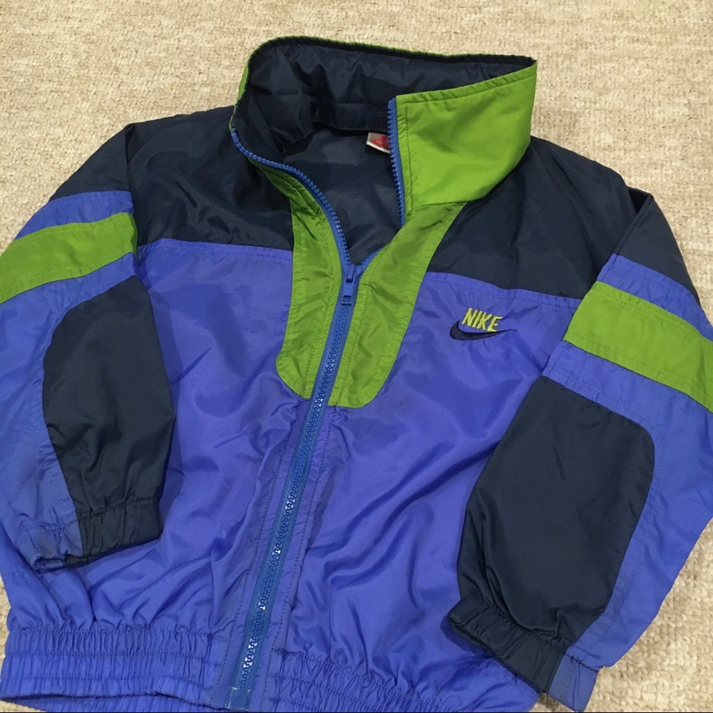 Kids Nike Windbreaker Jacket, Medium